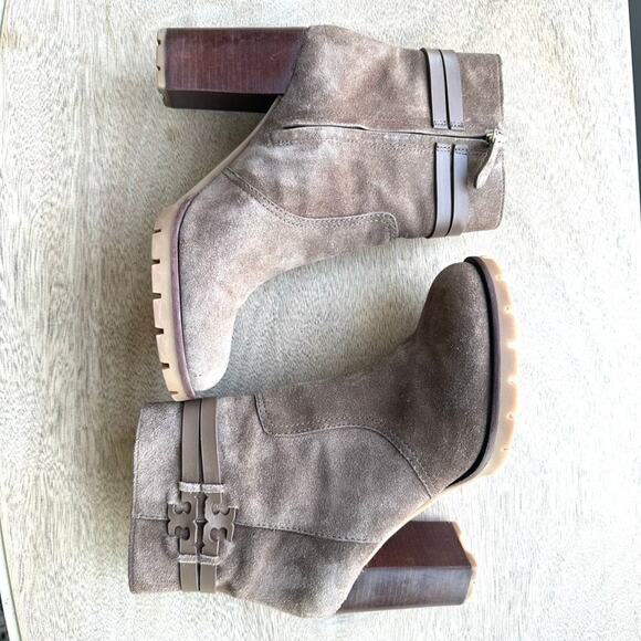Tory Burch Leigh Suede Lug Sole Boots in River Rock, Size 8.5 NWOT - Picture 3 of 11